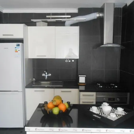 Apartamento-amora,seixal Апартаменты *